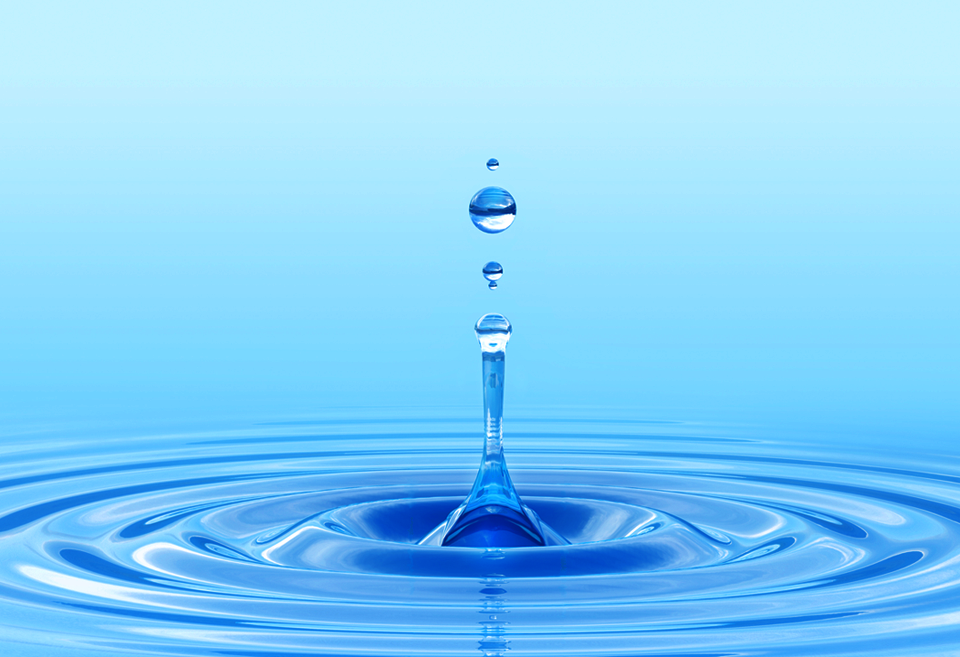 droplet in water and ripple